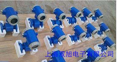 一體型,電池供電 電磁流量計,高顯示,316L不銹鋼電極